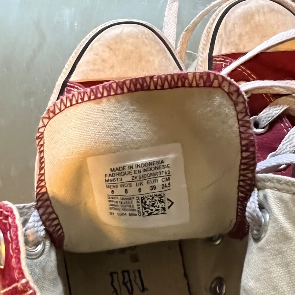 Maroon high top chucks